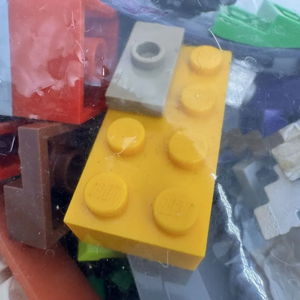 LEGO Minifigures Building Bricks Bulk Lot Mixed Themes Colors Plastic 3+